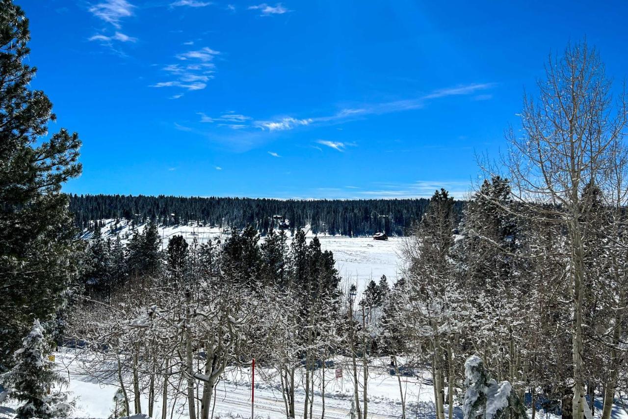 Pet-Friendly Duck Creek Village Retreat With Deck! Eksteriør bilde