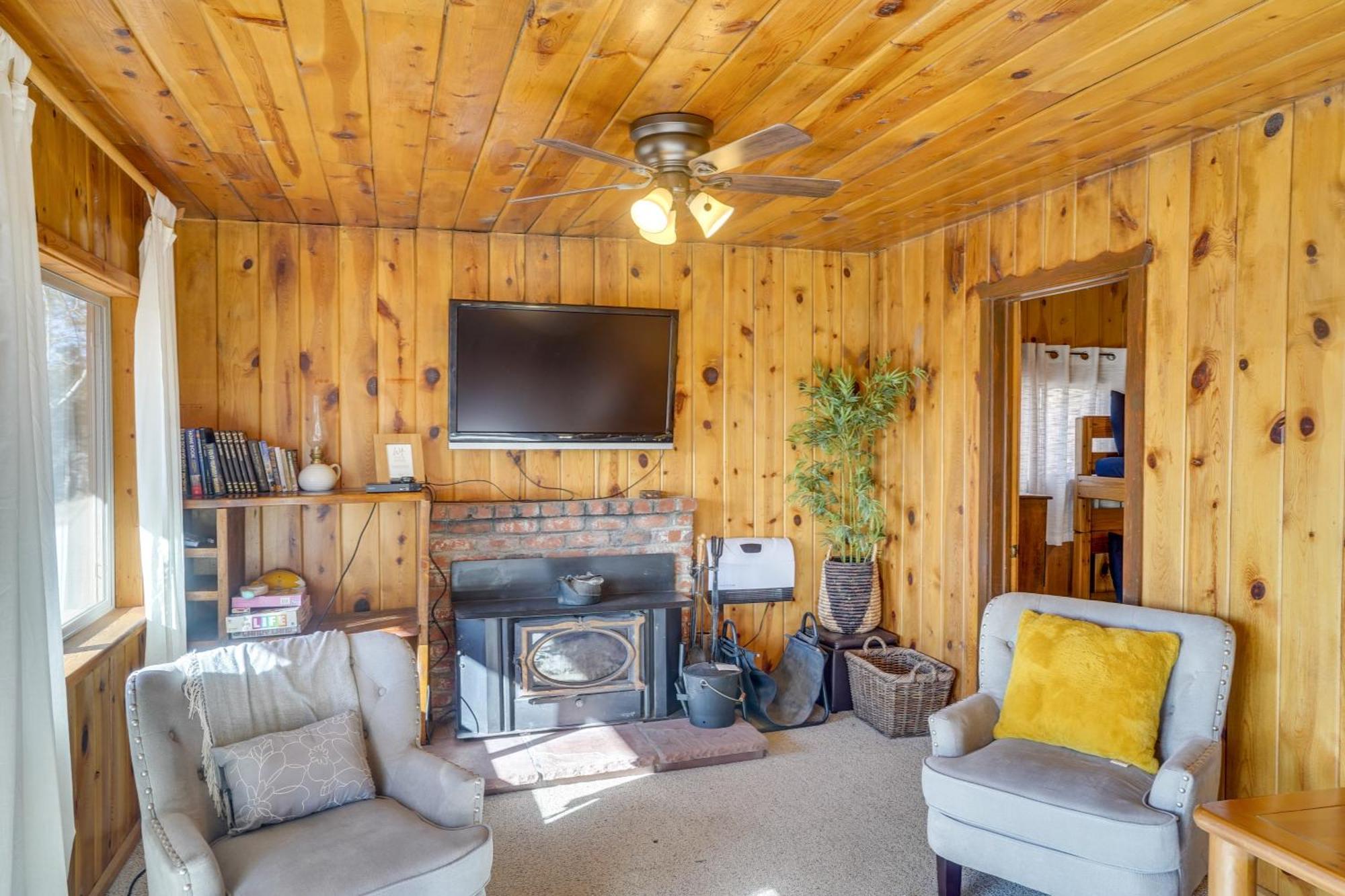Pet-Friendly Duck Creek Village Retreat With Deck! Eksteriør bilde